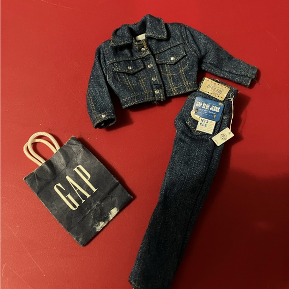 Vintage Gap Barbie Clothes. Hard to find. - Picture 1 of 3